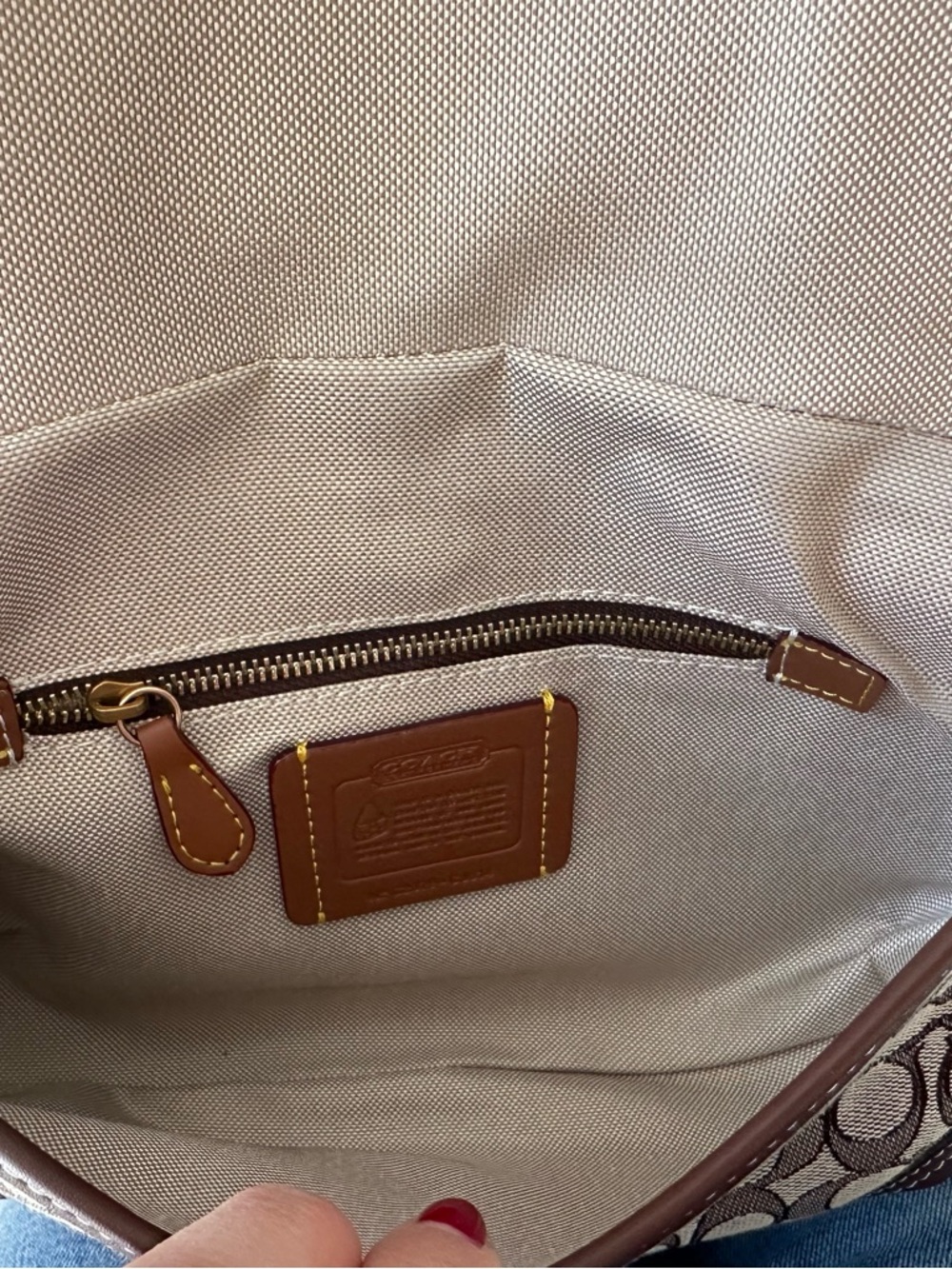 Coach SoHo Flap Bag Limited Re-edition Brown Signature-Print with Gold Buckle - Picture 8 of 16